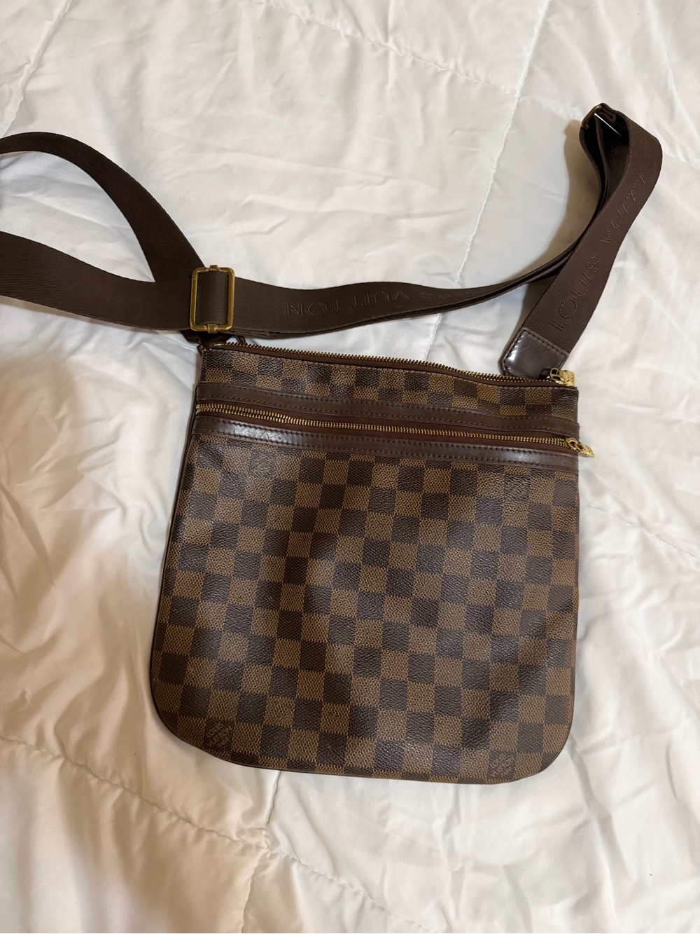 Brown Checkered Louis Vuitton Crossbody Bag